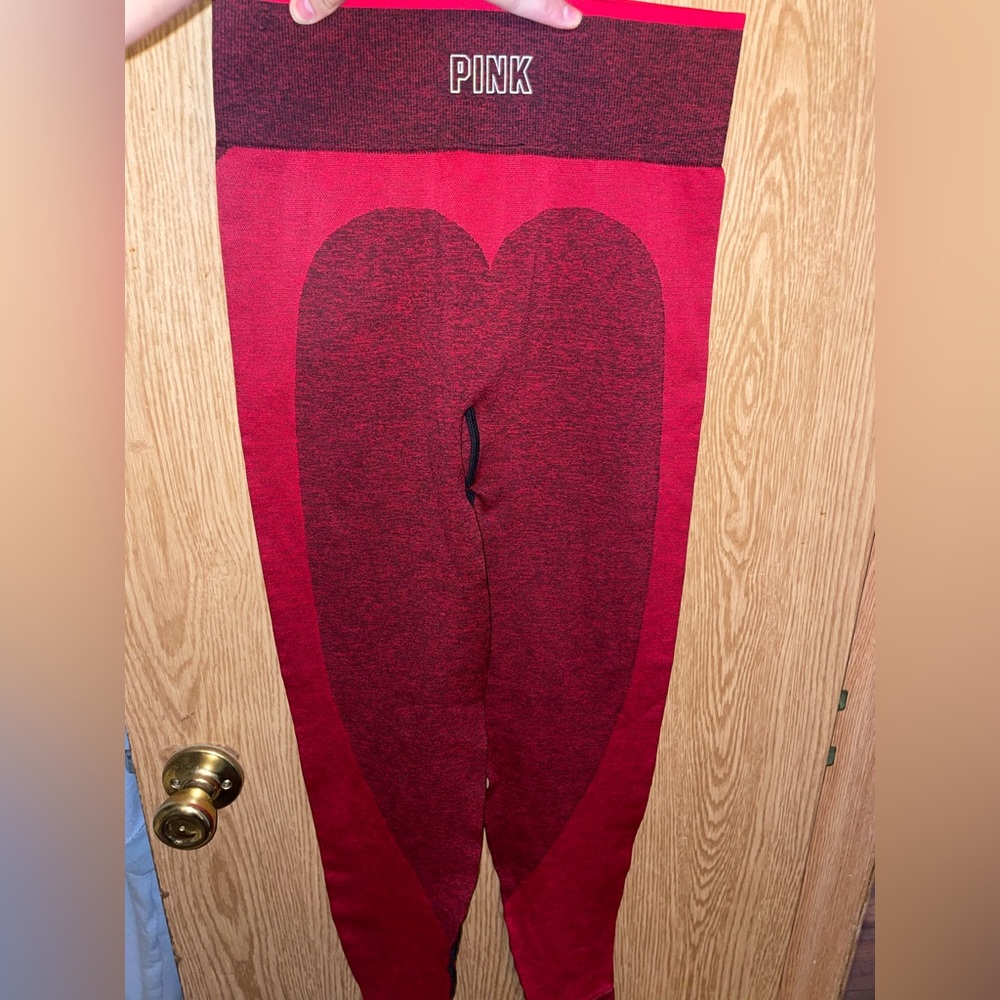 PINK Leggings